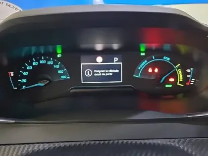 Photo 9 Peugeot 208  Electrique 50 kWh 136ch