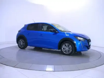 Photo 3 Peugeot 208  Electrique 50 kWh 136ch