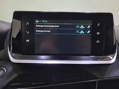 Photo 22 Peugeot 208  Electrique 50 kWh 136ch