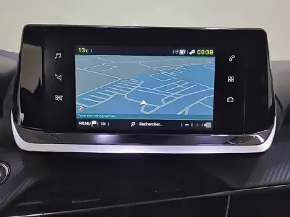 Photo 20 Peugeot 208  Electrique 50 kWh 136ch