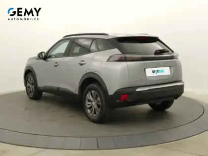 Photo 40 Peugeot 2008  PureTech 100 S&S BVM6