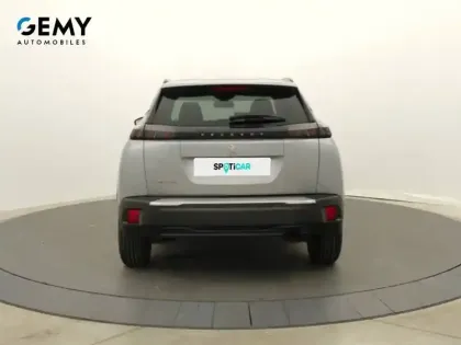 Photo 38 Peugeot 2008  PureTech 100 S&S BVM6