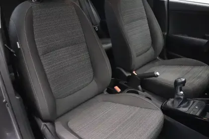 Photo 32 Kia Stonic  1.0 T-GDi 100 ch BVM6