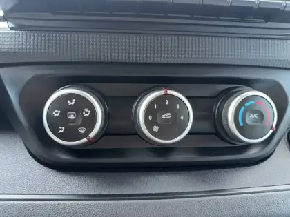 Photo 24 Renault Trafic  FGN L2H1 3000 KG BLUE DCI 130