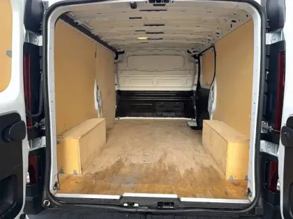 Photo 18 Renault Trafic  FGN L2H1 3000 KG BLUE DCI 130