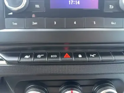 Photo 23 Renault Trafic  FGN L2H1 3000 KG BLUE DCI 130