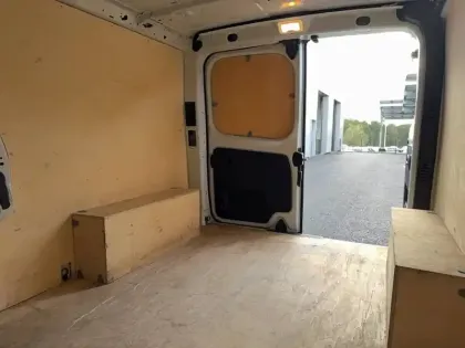 Photo 37 Renault Trafic  FGN L2H1 3000 KG BLUE DCI 130