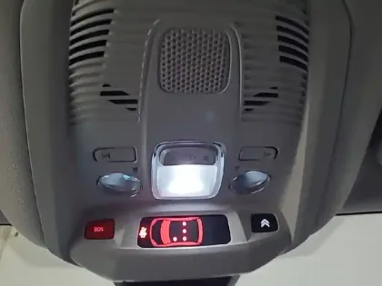 Photo 23 Citroën C5 aircross  Hybride Rechargeable 225 e-EAT8