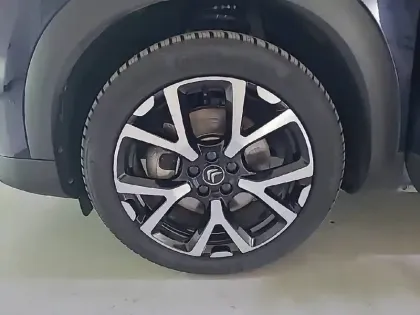 Photo 12 Citroën C5 aircross  Hybride Rechargeable 225 e-EAT8