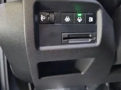 Photo 21 Citroën C5 aircross  Hybride Rechargeable 225 e-EAT8