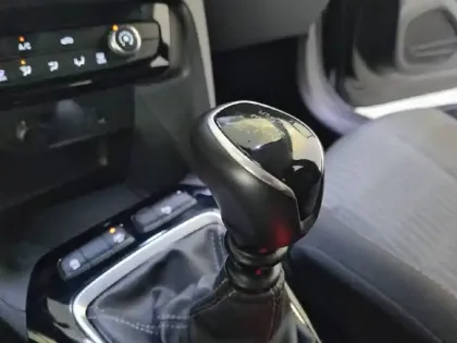 Photo 13 Opel Corsa  1.5 Diesel 100 ch BVM6