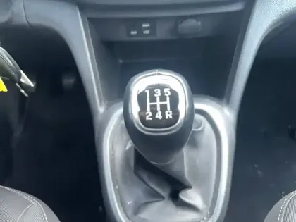 Photo 25 Hyundai I10  1.0 66 BVM5