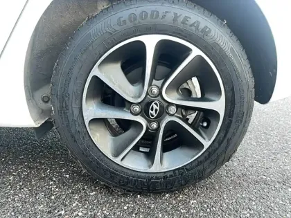 Photo 18 Hyundai I10  1.0 66 BVM5