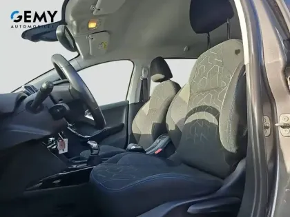 Photo 8 Peugeot 2008  PureTech 82ch S&S BVM5