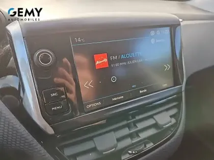 Photo 20 Peugeot 2008  PureTech 82ch S&S BVM5