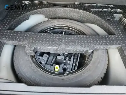 Photo 11 Peugeot 2008  PureTech 82ch S&S BVM5