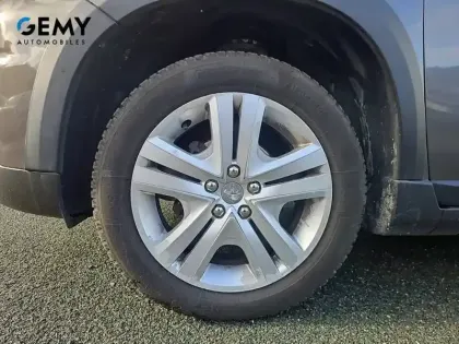 Photo 10 Peugeot 2008  PureTech 82ch S&S BVM5