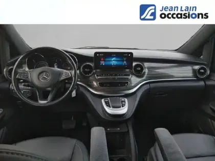 Photo 38 Mercedes CLA sse V Extra-Long 300 d 4MATIC 9G-TRONIC