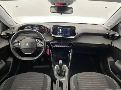 Photo 28 Peugeot 208  PureTech 75 S&S BVM5