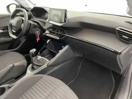 Photo 23 Peugeot 208  PureTech 75 S&S BVM5