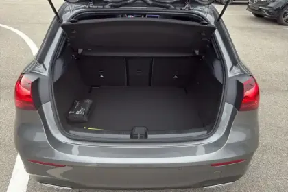 Photo 8 Mercedes Classe A  200 7G-DCT