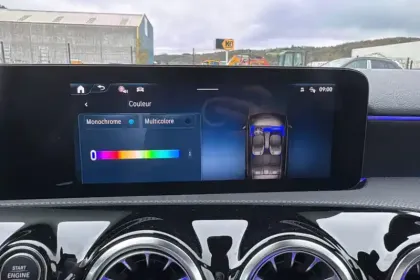 Photo 25 Mercedes Classe A  200 7G-DCT