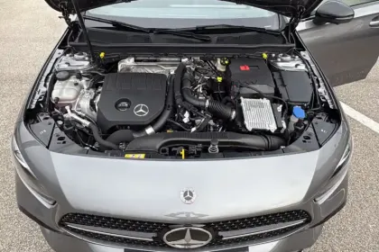 Photo 14 Mercedes Classe A  200 7G-DCT