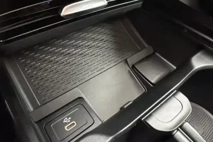 Photo 30 Mercedes Classe A  200 7G-DCT