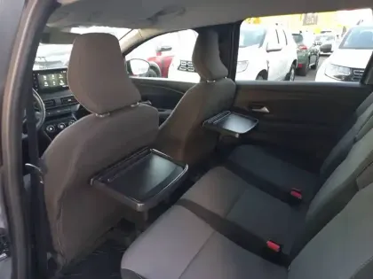 Photo 30 Dacia Jogger  Hybrid 140 7 places GSR2