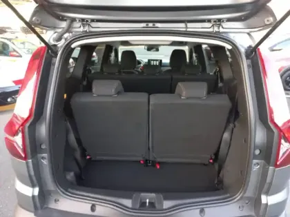 Photo 15 Dacia Jogger  Hybrid 140 7 places GSR2