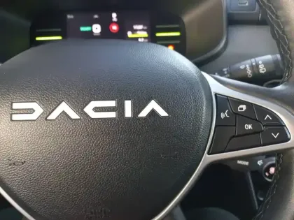 Photo 47 Dacia Jogger  Hybrid 140 7 places GSR2