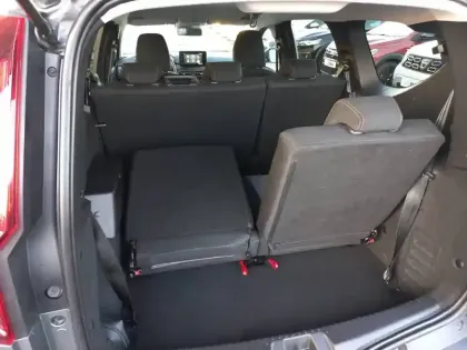 Photo 16 Dacia Jogger  Hybrid 140 7 places GSR2