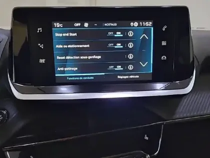 Photo 20 Peugeot 2008  PureTech 130 S&S EAT8