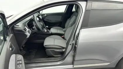 Photo 10 Renault Clio  TCe 90 ch GSR2