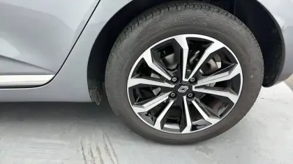 Photo 9 Renault Clio  TCe 90 ch GSR2