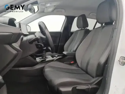 Photo 8 Peugeot 2008  PureTech 130 S&S BVM6