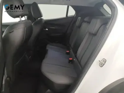 Photo 9 Peugeot 2008  PureTech 130 S&S BVM6