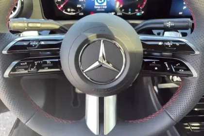 Photo 96 Mercedes Classe A  180 d 8G-DCT