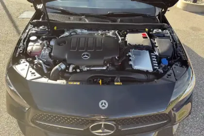 Photo 54 Mercedes Classe A  180 d 8G-DCT