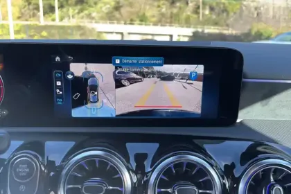 Photo 30 Mercedes Classe A  180 d 8G-DCT