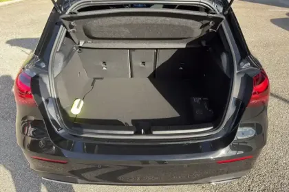 Photo 86 Mercedes Classe A  180 d 8G-DCT