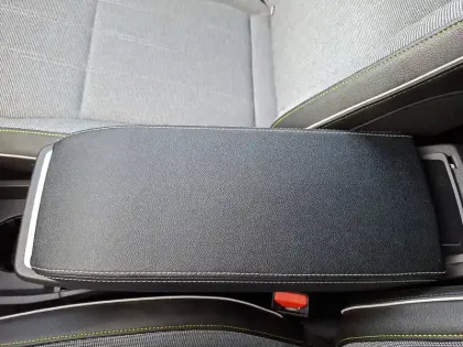 Photo 32 Renault Megane  E-Tech 220 ch autonomie confort GSR2