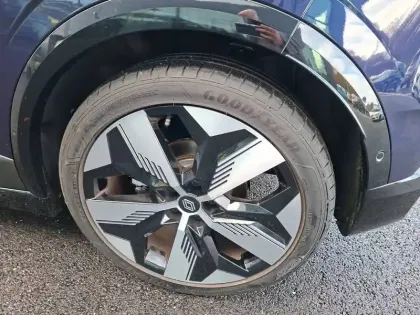 Photo 14 Renault Megane  E-Tech 220 ch autonomie confort GSR2