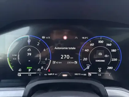 Photo 37 Volkswagen Touareg  3.0 V6 eHybrid 381ch Tiptronic 8 4Motion