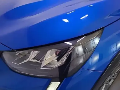 Photo 15 Peugeot 208  Electrique 50 kWh 136ch