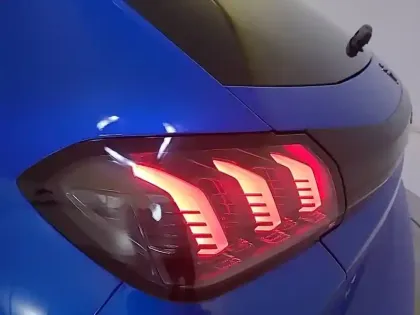 Photo 16 Peugeot 208  Electrique 50 kWh 136ch