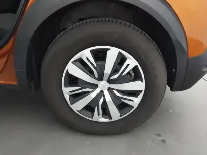 Photo 32 Peugeot 2008  Electrique 136 ch