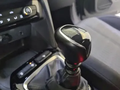 Photo 13 Opel Corsa  1.5 Diesel 100 ch BVM6