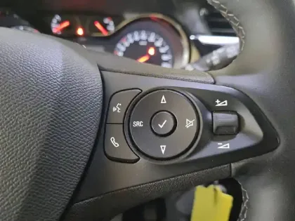 Photo 26 Opel Corsa  1.5 Diesel 100 ch BVM6