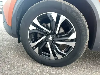 Photo 23 Peugeot 2008  PureTech 130 S&S EAT8